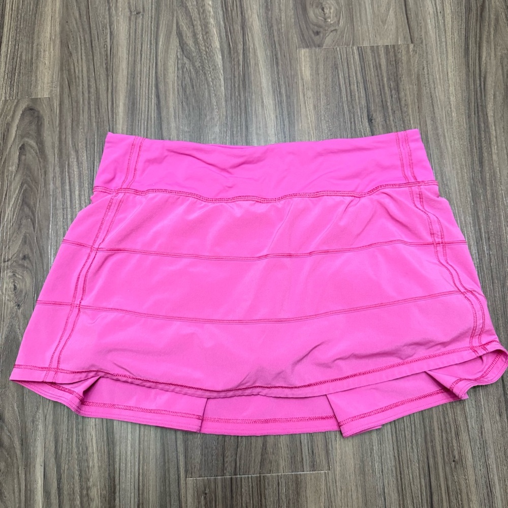 Lululemon women sz 6 Sonic Pink Pace Rival Skirt